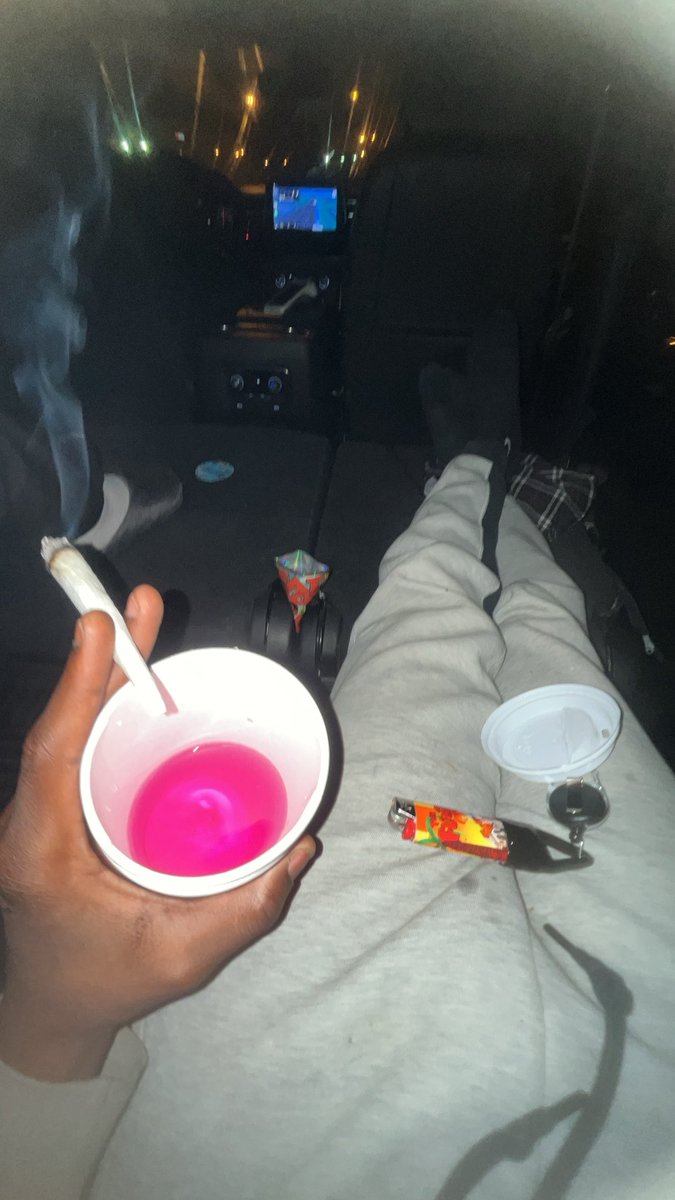 If she respond yes To this Text I’m talking all her Bandz♨️🤟🏾