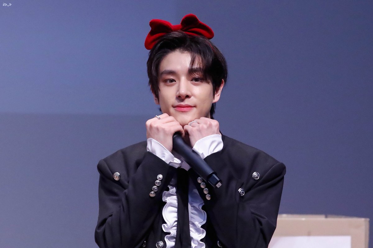 재윤날 재윤시❤️
#JAKE #제이크