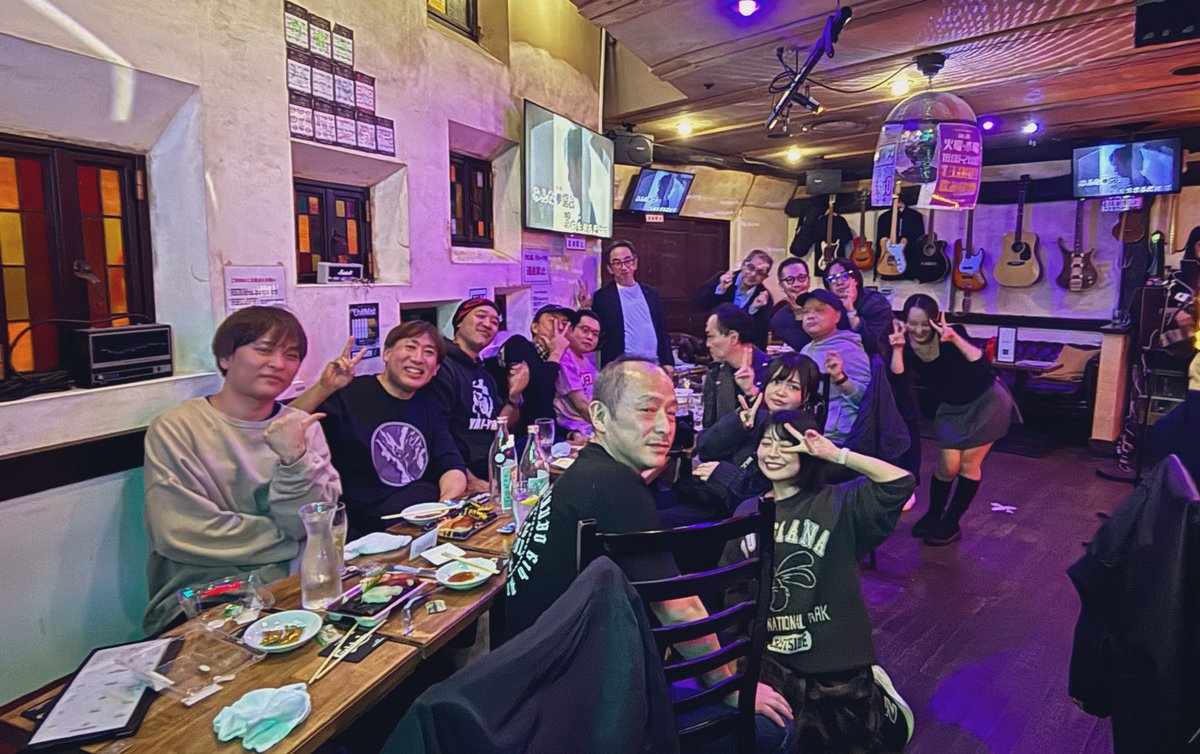 バンディーズ会ありがとう〜🥳✨
お馴染みの顔が揃って楽しかった〜☺️！！！！