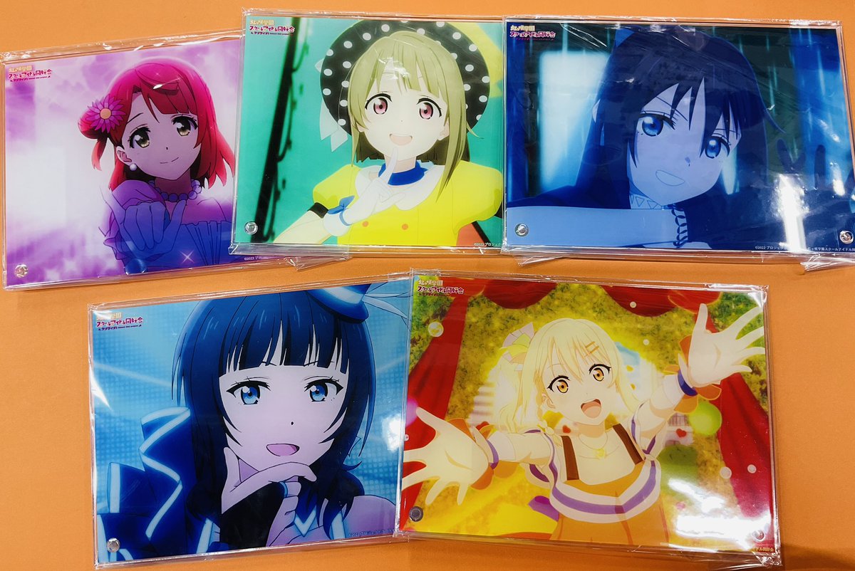 🌈新商品🌈】 ラブライブ！虹ヶ咲学園スクールアイドル同好会 ・場面写