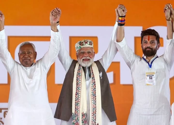 Naguraonamaji's tweet photo. బీహార్ ఎన్నికల్లో కని విని ఎరుగని రీతిలో అఖండ విజయం సాధించిన బిజెపి ఎన్ డి ఏ కూటమి కి హార్దిక శుభాకాంక్షలు.
#biharelection2025
#BiharWithNDA https://t.co/jXTbiPL5rc