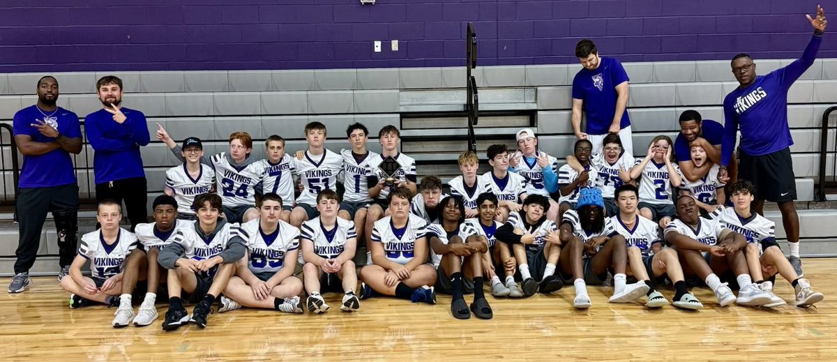 Coach_Sims_5's tweet image. CONGRATULATIONS! PROUD OF THESE YOUNG MEN AND COACHES!
#NEXTSTEP
#DAYBYDAY