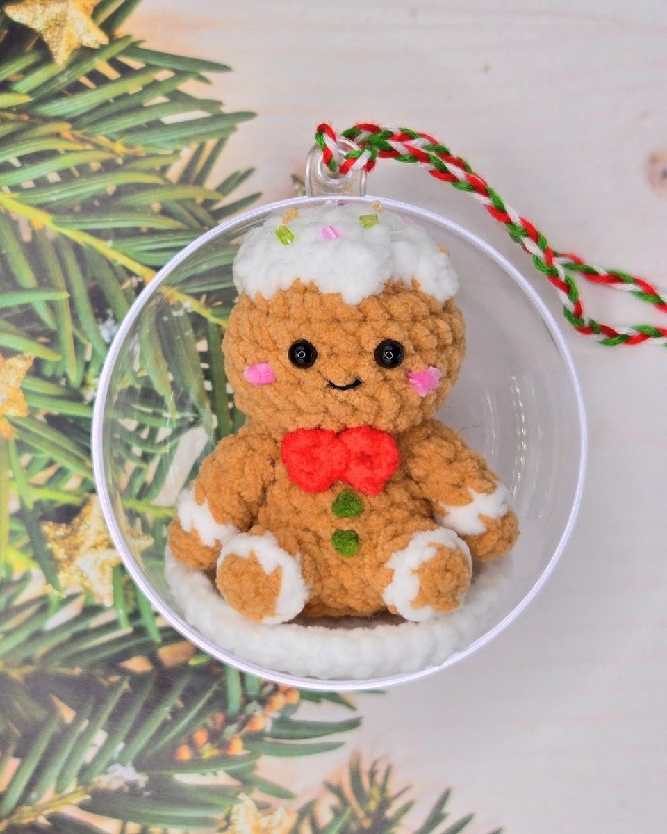 ジンジャークッキーのクリスマスオーナメントを編みました🎄
 #あみぐるみ  #編み物