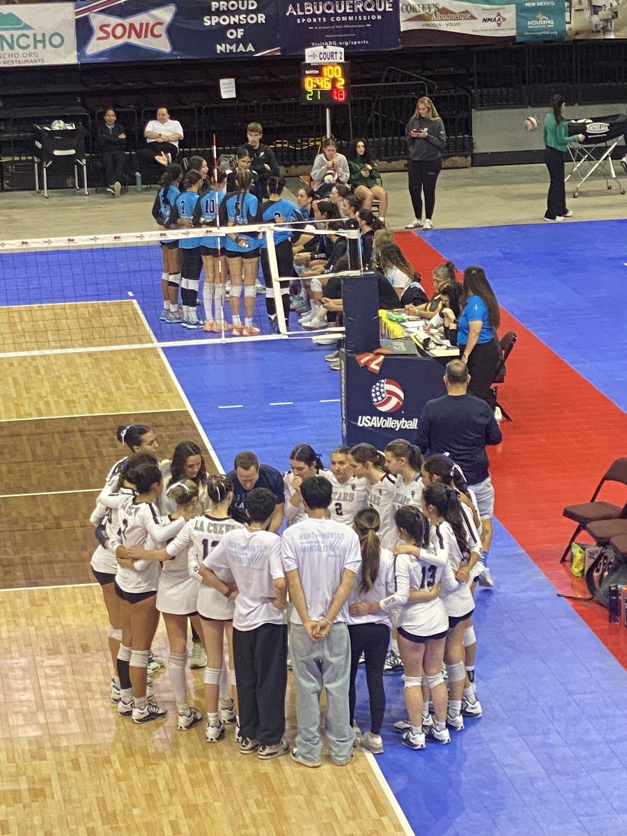LCHS_MTapia's tweet image. Bears get the third set with a score of 26-24. Way to go ladies. 
#WALC
