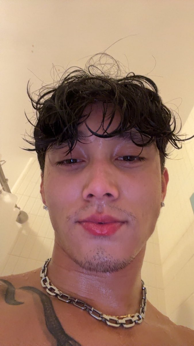 twitch.tv/bneztv

horror game time