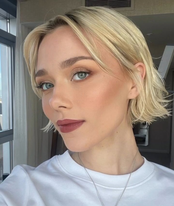 Happy Ivanna Sakhno day, our beautiful queen, sweetest angel, love of my life, owner of my heart ❤️