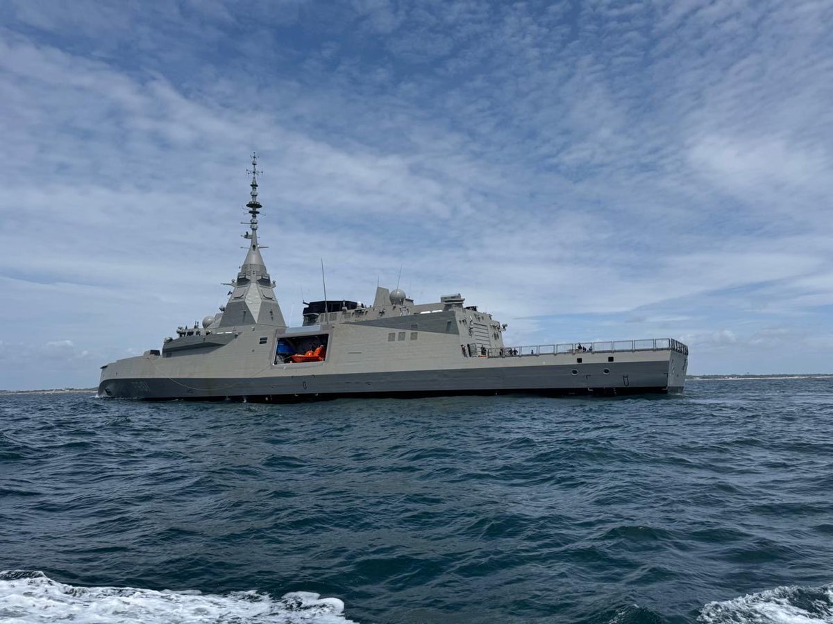 SarikasKostas's tweet image. Ολοκληρώνονται τα sea trials της «ΚΙΜΩΝ»: Στις 18 Δεκεμβρίου ο Κυβερνήτης παίρνει το πλοίο στα χέρια του – Πρόσω ολοταχώς για την 4η Belharra onalert.gr/eksoplismoi/ol…