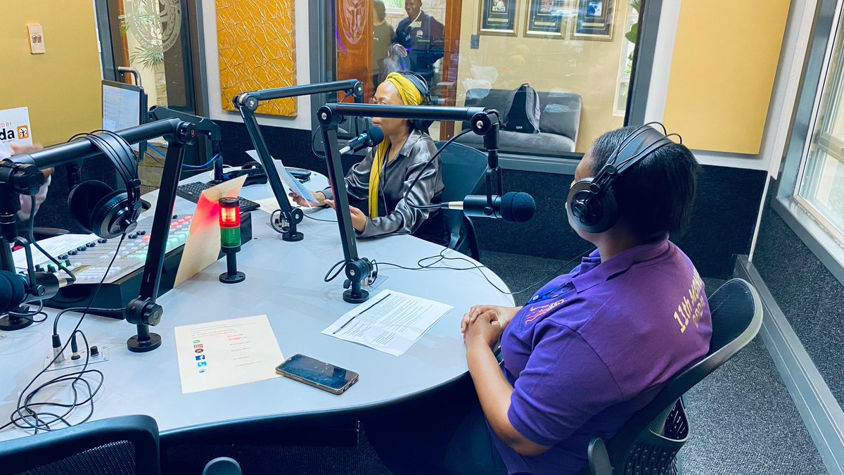 Ms Matlhodi Mampheko, Professional Nurse at Mogale Subdistrict, concluded this week's awareness on gestational diabetes at Rainbow Fm 90.7. 
#AsibeHealthyGP #GrowingGautengTogether #diabetesawareness