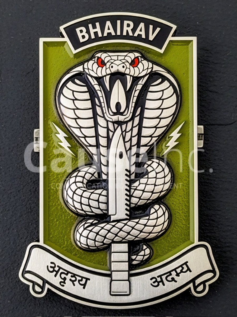 VarlinPanwar's tweet photo. High resolution images of the Beret Badge and Pocket Badge of the newly raised Bhairav Battalions of the Indian Army.

Credits to Team Cause Inc for the design. Badges designed by Mr Ronald Michael.
अभयम् भैरव:
