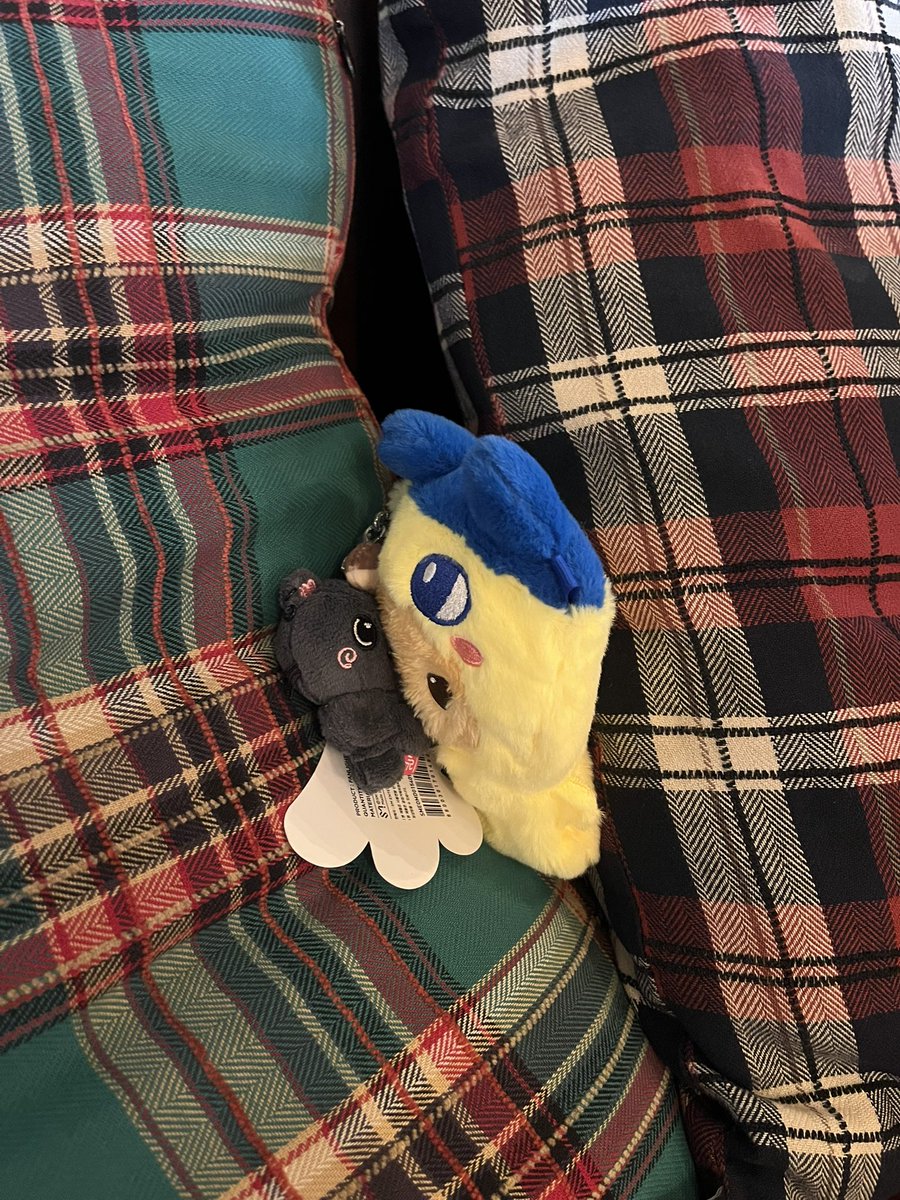 여기 미쳤다
이렇게 ㅈㄴ 개방된 곳에서 그런 짓을 했다고