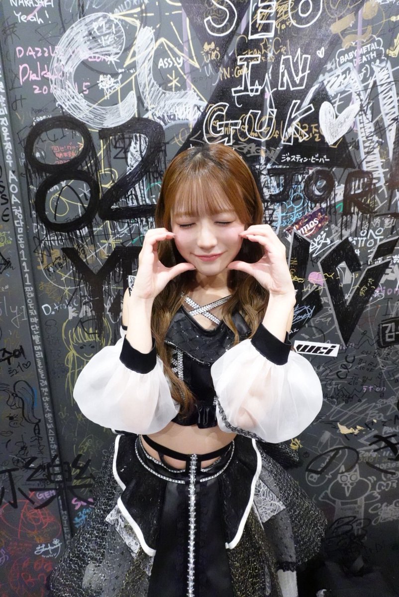 青春のデッドライン タワーレコード渋谷店さんでの グループ握手会