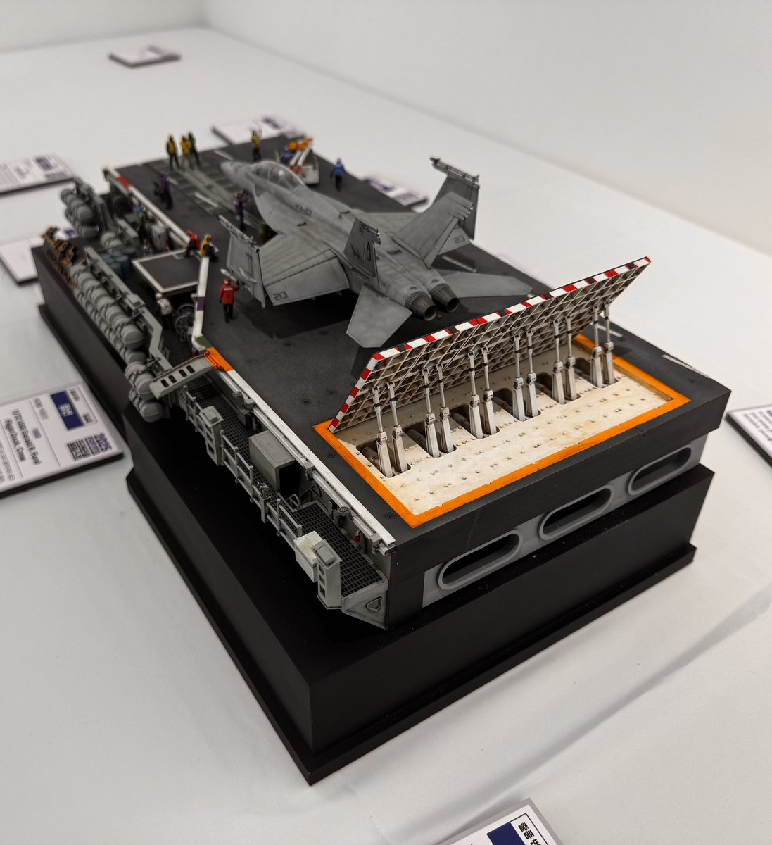 root3p's tweet image. 2개월 모델링. 2개월 작업. 수고했다.