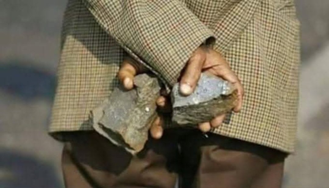 itsP3T3's tweet photo. "Sina ubaya.. Nataka tu kuongea na wewe." 😌😏 https://t.co/NPTQNAlfKd