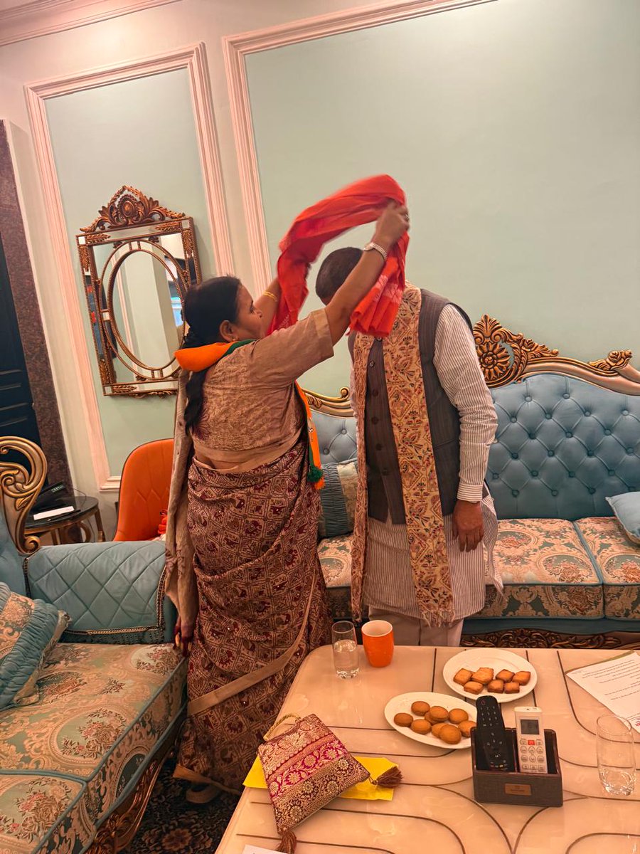 Sanjeevjhaexmla's tweet image. NDA की ऐतिहासिक जीत राष्ट्र की विकास यात्रा में एक नए अध्याय का आरंभ है। यह परिणाम जनता के अटूट विश्वास, दूरदर्शी नेतृत्व और प्रगति की स्पष्ट इच्छा का प्रतीक है। 
श्री @dpradhanbjp जी के नेतृत्व ने बिहार की राजनीति पर अमिट छाप छोड़ी है।
2010 के शानदार परिणामों में उनका योगदान…