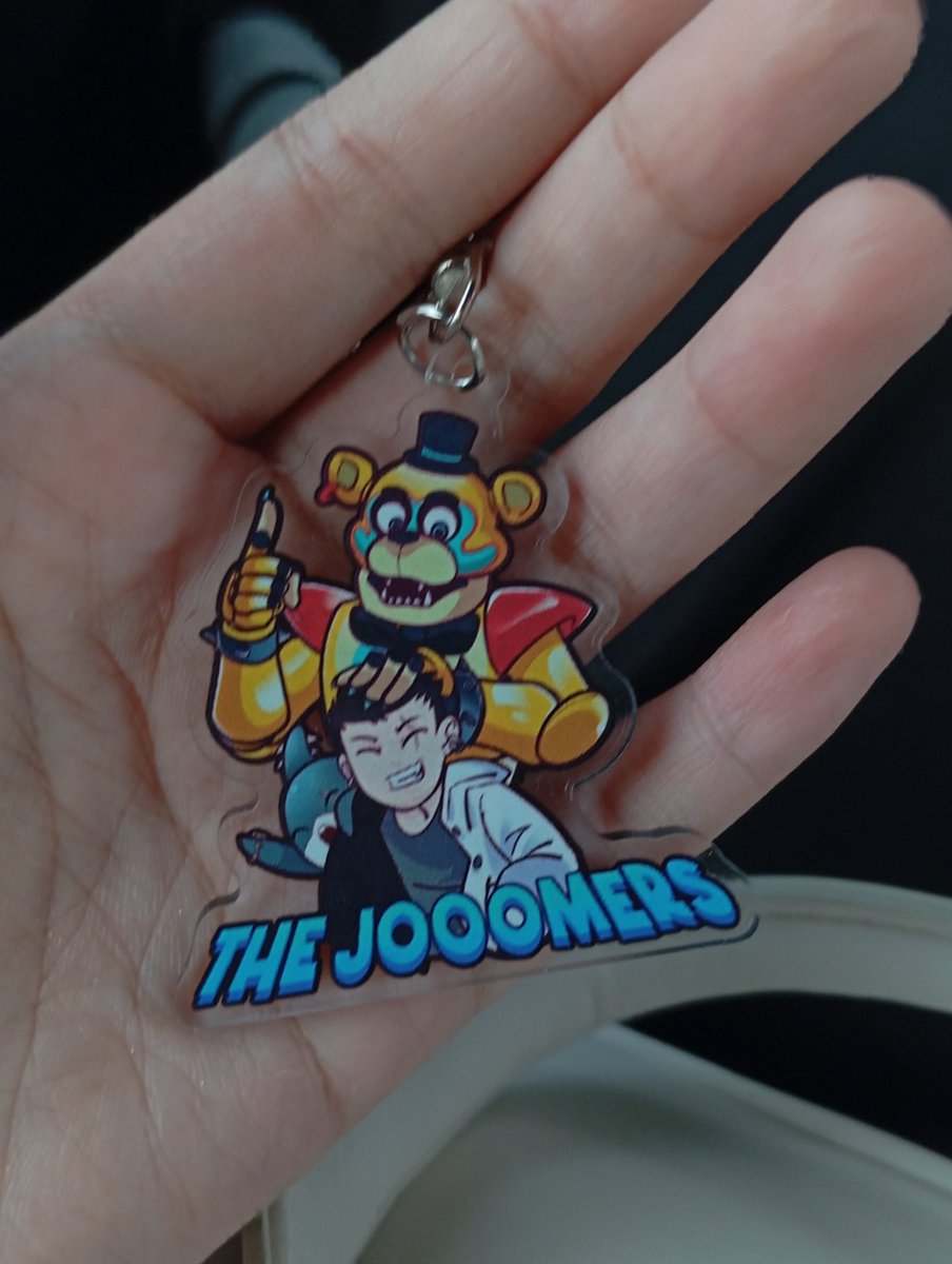 otsuu ko Hans <a href="/HansRattlexnake/">Hans Rattlexnake</a> . masih tremor bisa ketemu idol masa kecil pliss