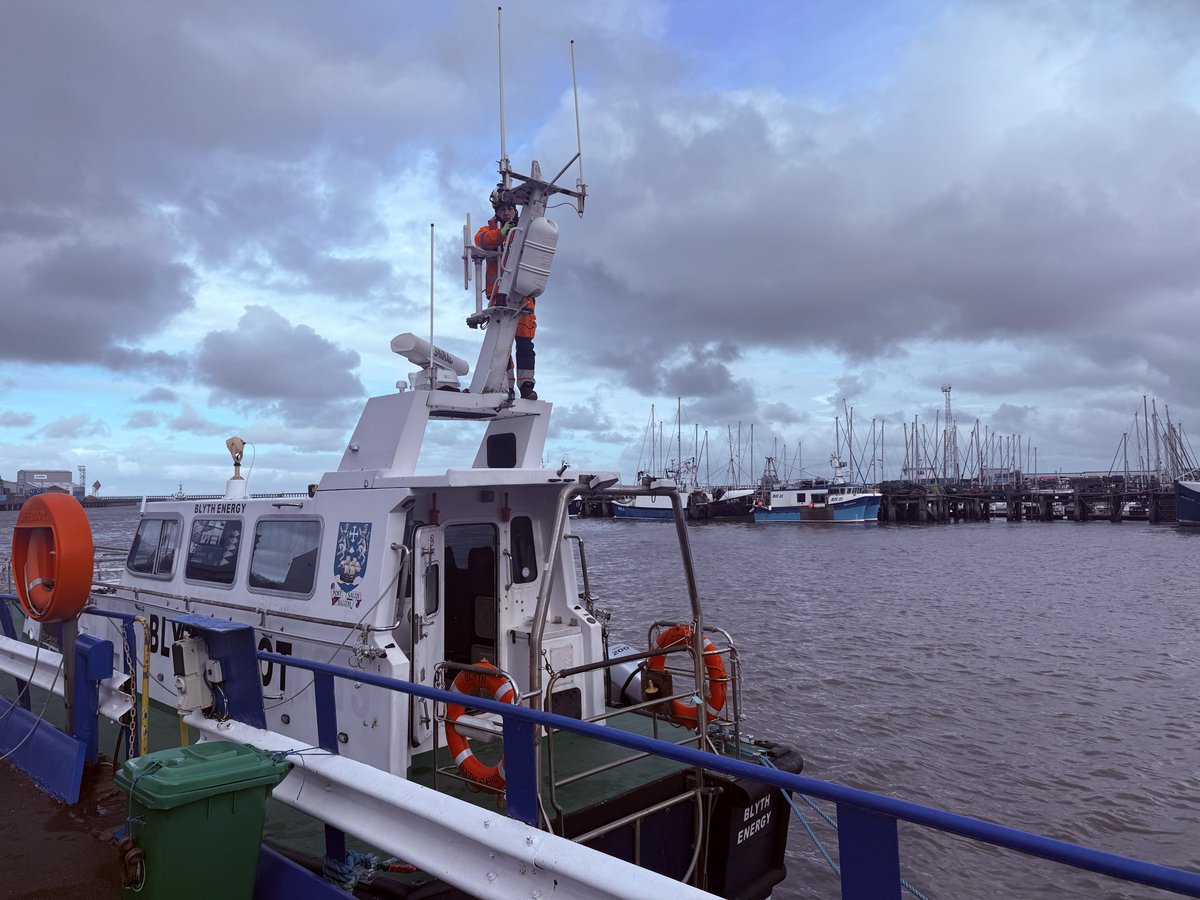 Solarglide's tweet image. ⚓️🔆 Pilot boats moored at the Port of Blyth, Northumberland, UK 🛳️🚢⛴️🛥️🛳️🚢

#shipping #blyth #northumberland #boats #solarglide #maritime #blyth #ports