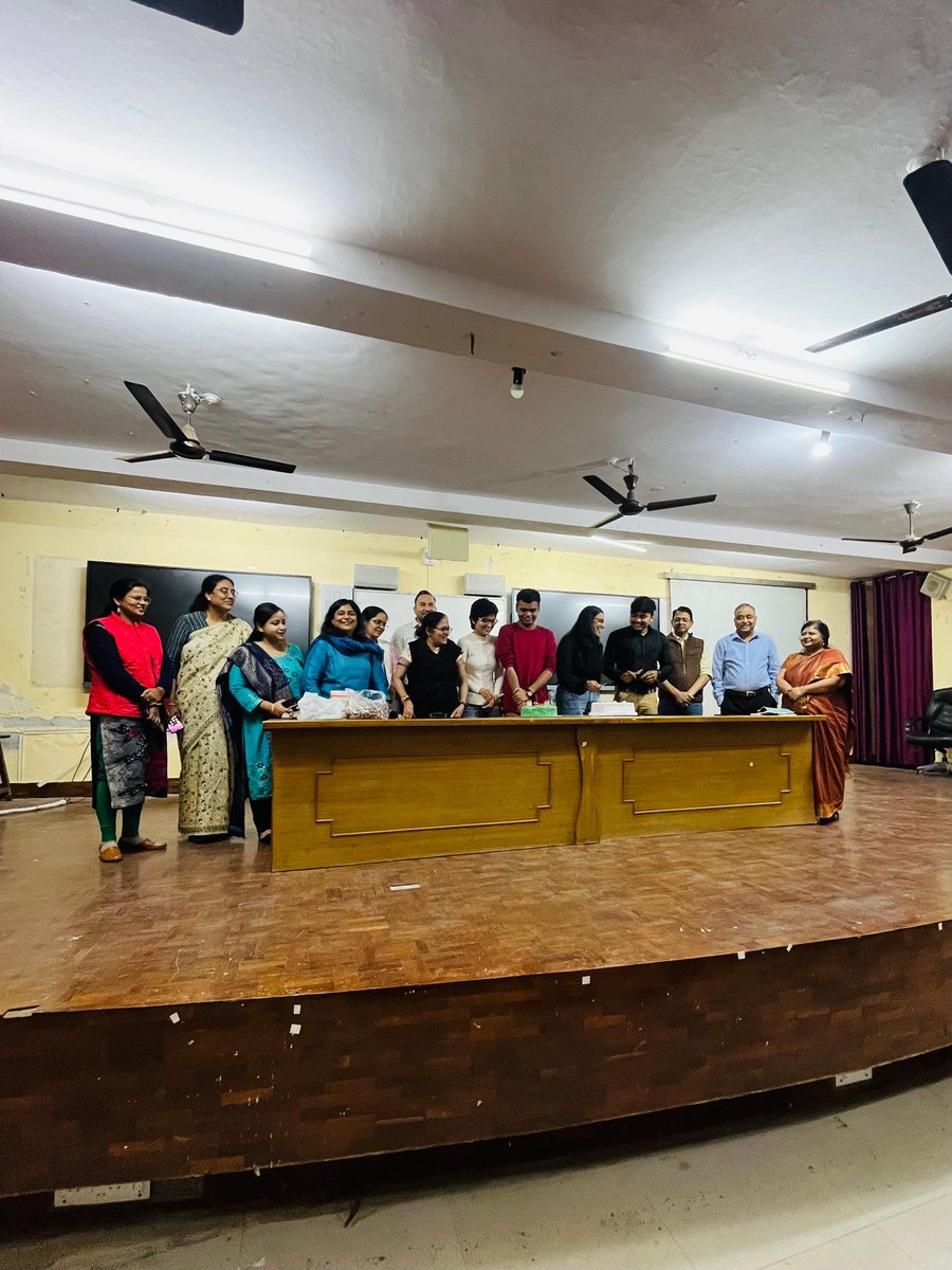 ZoologyLkouniv's tweet photo. Children's Day Celebration at the Department of Zoology, University of Lucknow
Cake cutting was followed by slip pads and pen distribution to all the Masters students https://t.co/6IhG3AZhkF