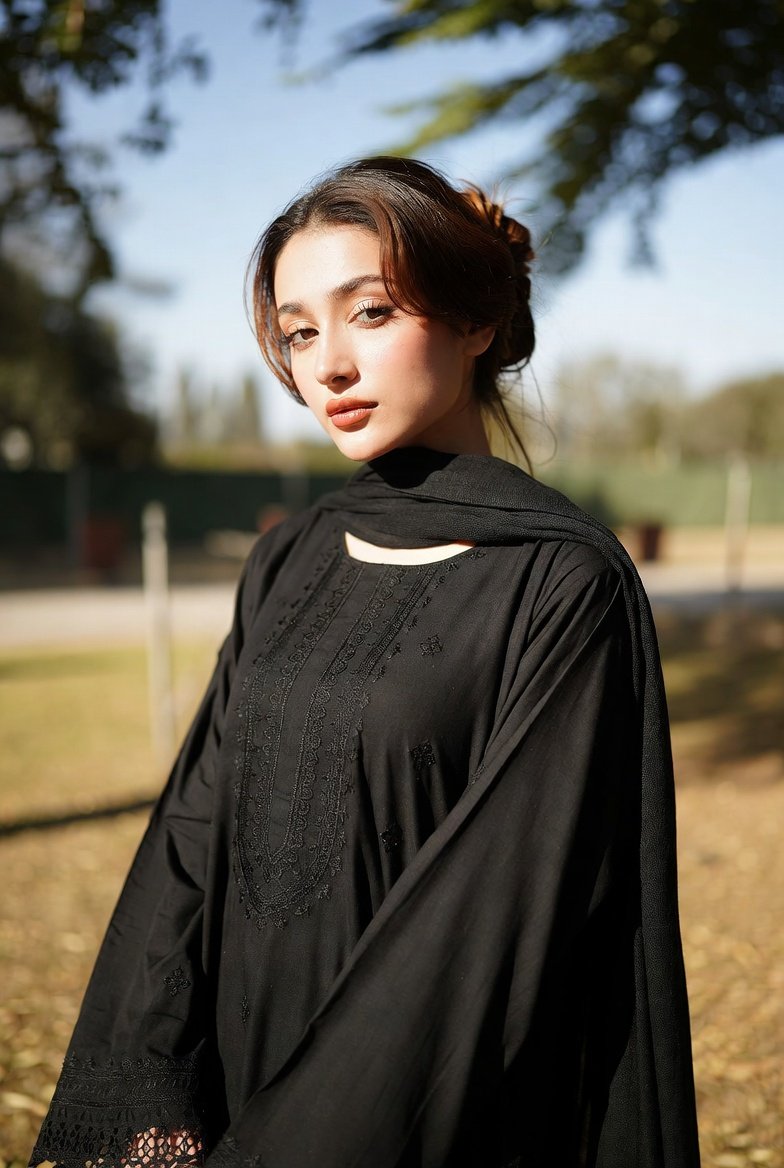 munaira885's tweet image. Good Afternoon ⏲️

&quot;Don’t watch the clock; do what it does. Keep going.&quot;
#KeepGoing #NoExcuses