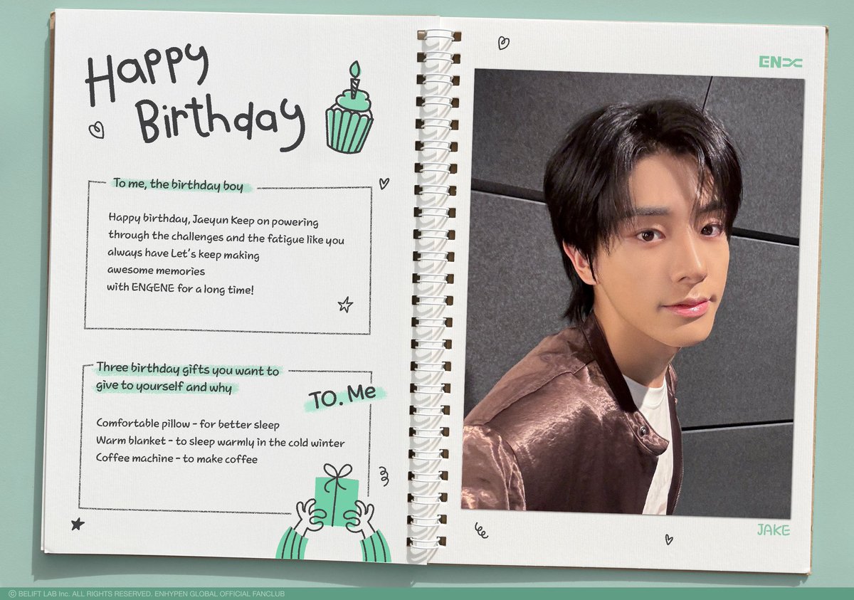 AsiaEnhypen's tweet image. MEMBERSHlP | 251115

HAPPY JAKE DAY!

OUR GOLDEN LIGHT JAKE 
#23SeasonsWithJAKE
#제이크생일인데_여긴왜앉아있어요
#HAPPY_JAKE_DAY
#엔하이픈_제이크