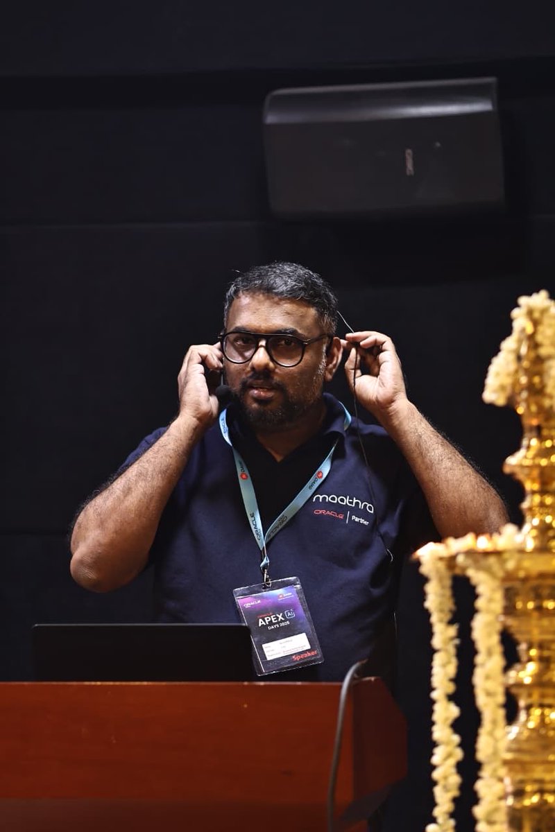 🧠 Arun Mohan explores Model Context Protocol for APEX, showing how MCP powers smarter, context-aware, AI-driven apps and elevates the developer experience. A future-focused session packed with practical insights! 🚀

#APEXAIDays #Oracle #AI #GenAI #BuildWithAPEX