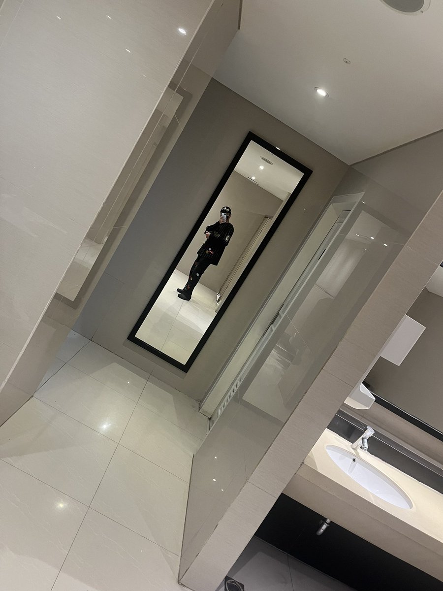 Kok WC cf sepi amay?