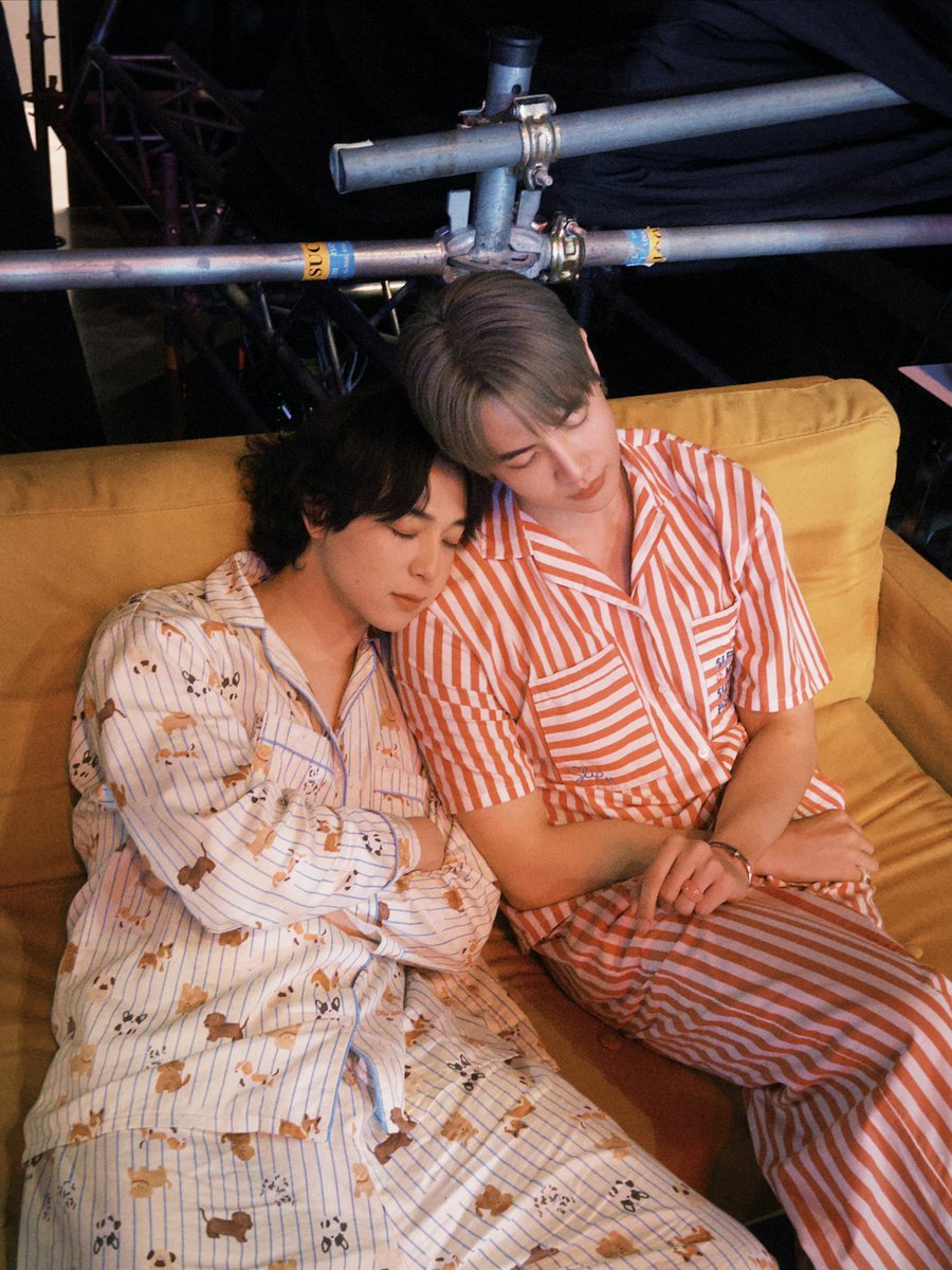 MchoiceTH's tweet image. ง่วงกันรึยางง อย่าพึ่งง่วงกันน้า
(แต่แม็กกี้บาสหลับแย้ว😴💤)

MAXKYBAS OUR HOME
#MaxkyBas1stFM
#maxky_rp
#Maxkybas
#MchoiceArtist