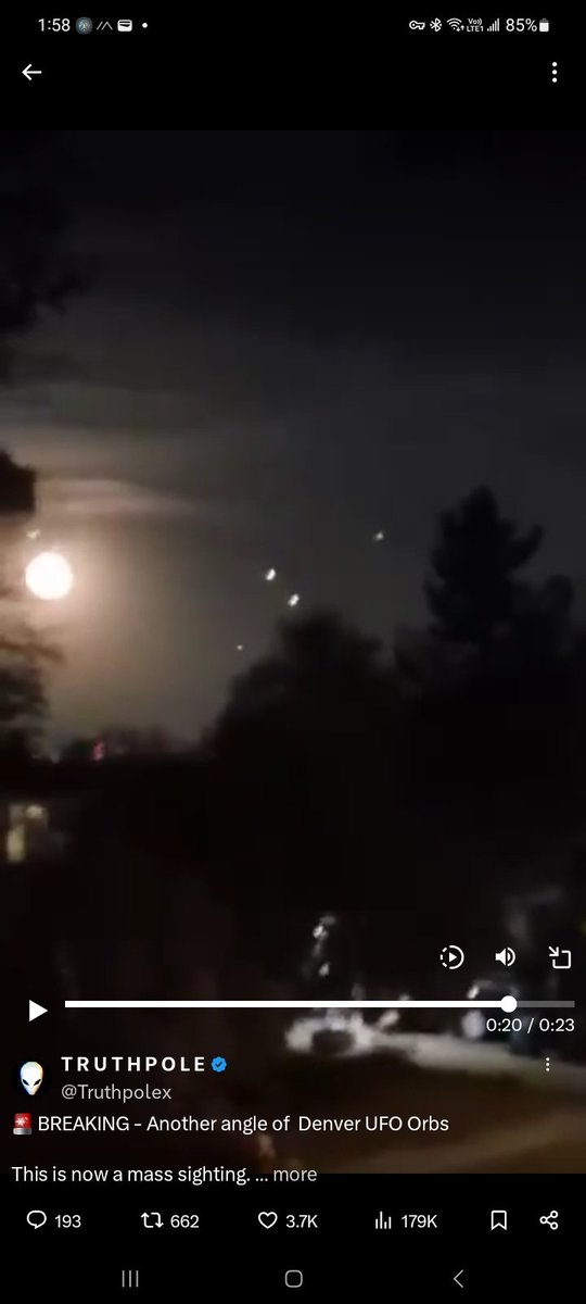 tobjectpascal's tweet image. That one that flashes which stays hidden...