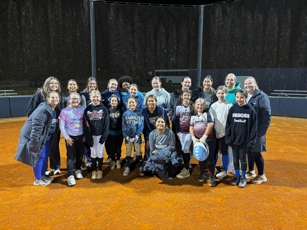 We had a great time tonight under the lights with some future stars 💛✨