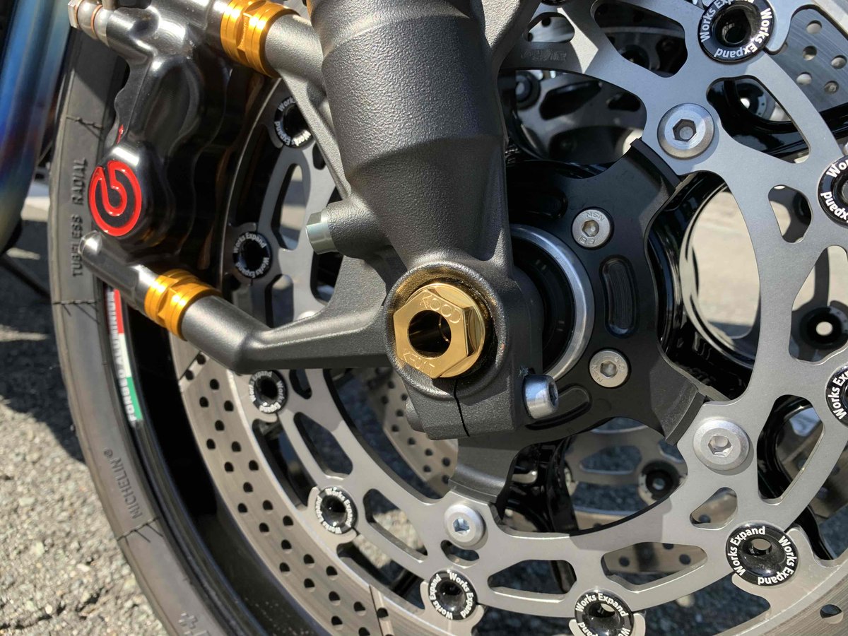 チタンコーティング仕様装着世界第一号のZ900RS！ この日の為に予定を