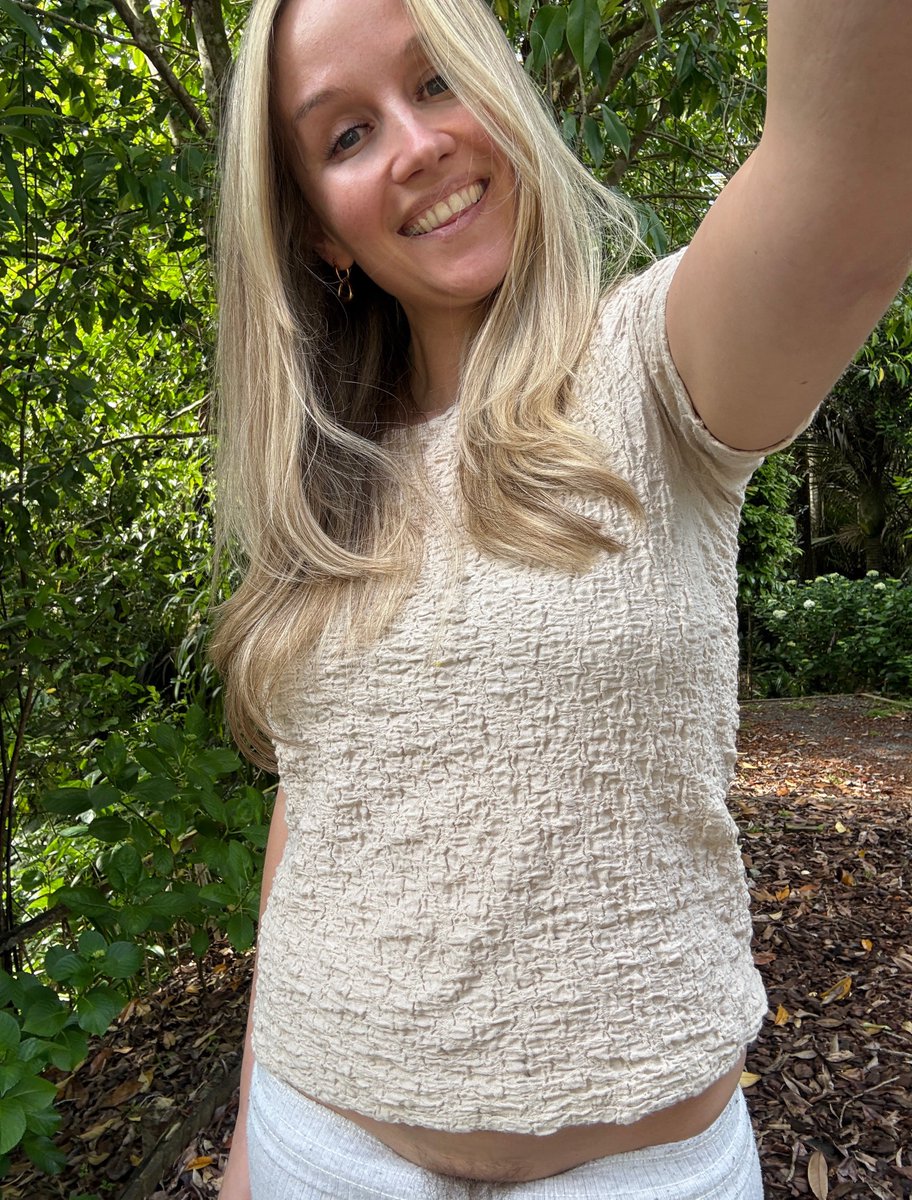 blondiewithfuzz's tweet image. Have a fuzzy, I mean LOVELY weekend okay?