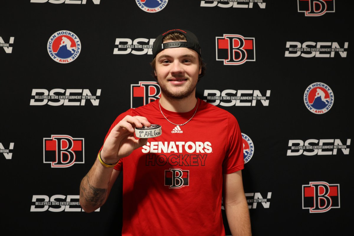 BellevilleSens's tweet photo. BIG game for a couple of guys!

Congrats to Landen Hookey and Tomas Hamara! 

#MackayMilestone | @mackayinsurance