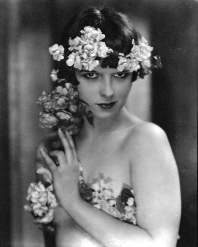 VintageReview's tweet image. Louise Brooks #botd