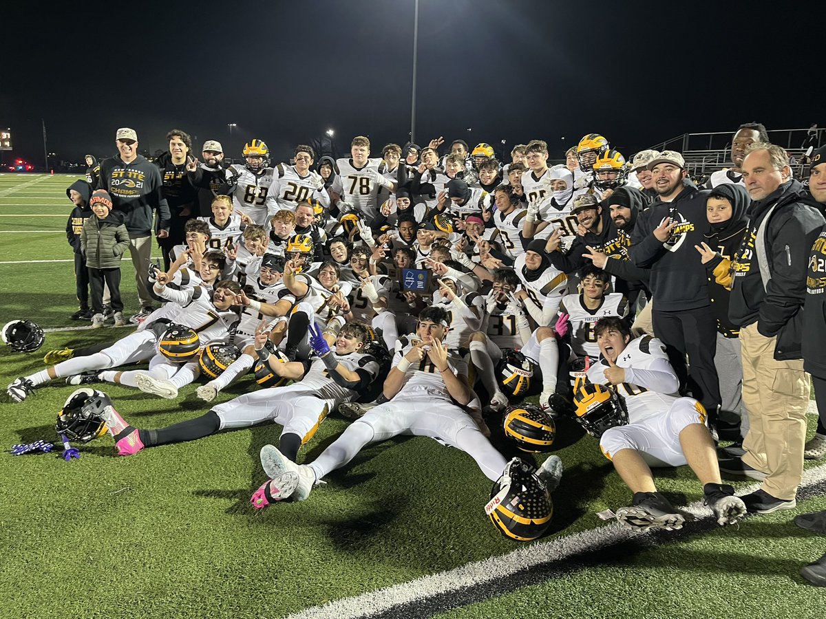 🏈BACK-TO-BACK NORTH 2 GROUP 1 STATE CHAMPIONS🏈

Football 🏈 defeats New Providence 37-13 to win the NJSIAA North 2 Group 1 State Sectional Championship for the second straight year! #LetsGoPanthers
