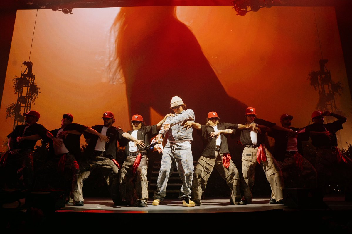 paramo_presenta's tweet image. Brandon, no tiene sentido 😮‍💨🥹
Empezamos la primera noche de seis de este récord histórico por todo lo alto 🦍