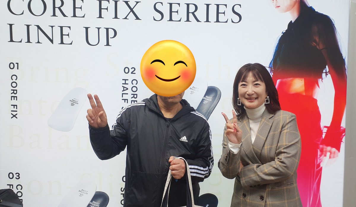 hidesuzupapa's tweet image. しゅくちゃん観に行ってきた🤗
 #KITTE大阪
 #COREFIX
 #スマイルでなかったので顔隠した 😅