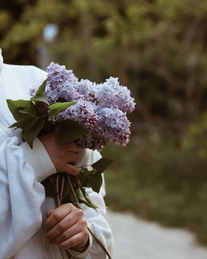 ♥️🌺🌹حين تصالح نفسك، لن يزعجك شيء كثيرًا، لن تُرهقك المقارنات، ولن تهتم بإقناع أحد...💜