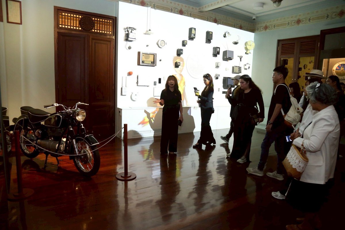 mea_news's tweet image. MEA SPARK เปิดบ้านต้อนรับ ททท. สำนักงานกรุงเทพมหานคร และสื่อมวลชน  สัมผัสเสน่ห์พิพิธภัณฑ์การไฟฟ้าไทย

อ่านเพิ่มเติม คลิก : facebook.com/share/p/17oCe3…

#ททท #VijitSiam
#MEASPARK #พิพิธภัณฑ์การไฟฟ้าไทย 
#MEA #การไฟฟ้านครหลวง
#พลังงานเพื่อวิถีชีวิตเมืองมหานคร