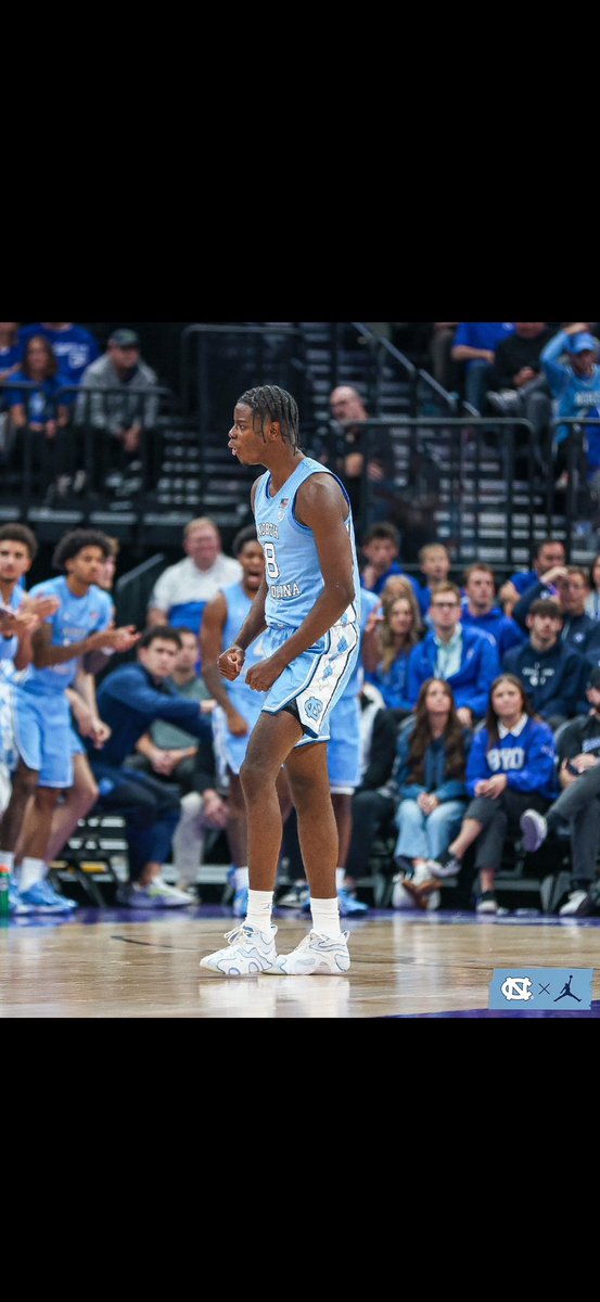 UNCballTalk's tweet image. Caleb Wilson Tonight. continues to show why he’s one of the best players in the country.

21 Points 
13 Rebounds 
3 Assist 
4 Blocks 
7/8 FG 87.5%