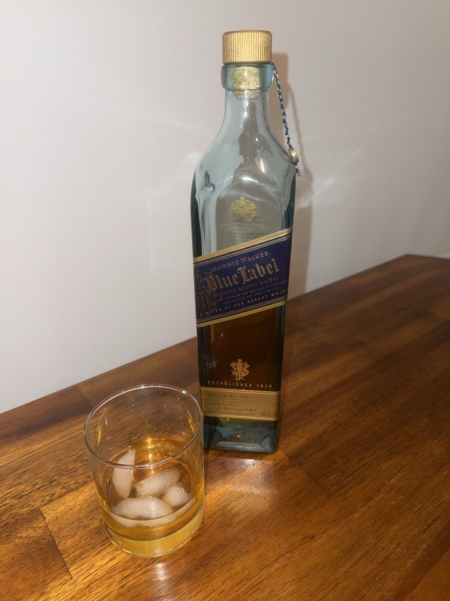 BBGambles's tweet photo. How are you celebrating tonight’s win?
#SportsBetting #GamblingTwitter #NBA #NBATwitter #Parlay #ParlayBuilder https://t.co/KkELa4rkAJ