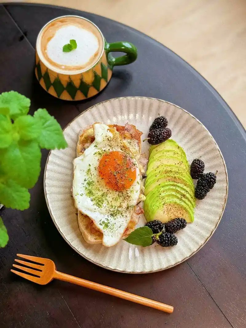 kragcedc's tweet image. 今日の小さな幸せはランチ✌️