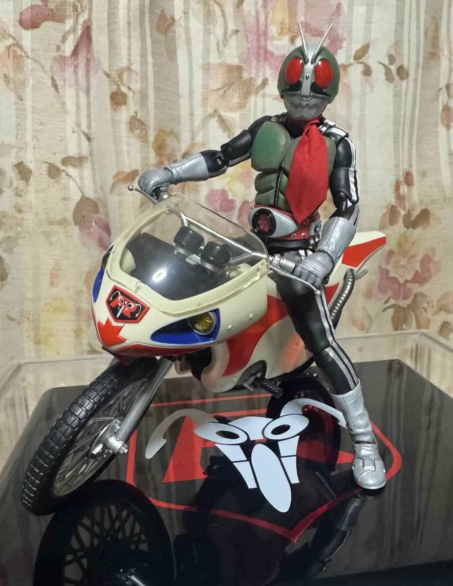 真骨頂仮面ライダー新1号(栄光の昭和ライダー)を開封。 造形や彩色は