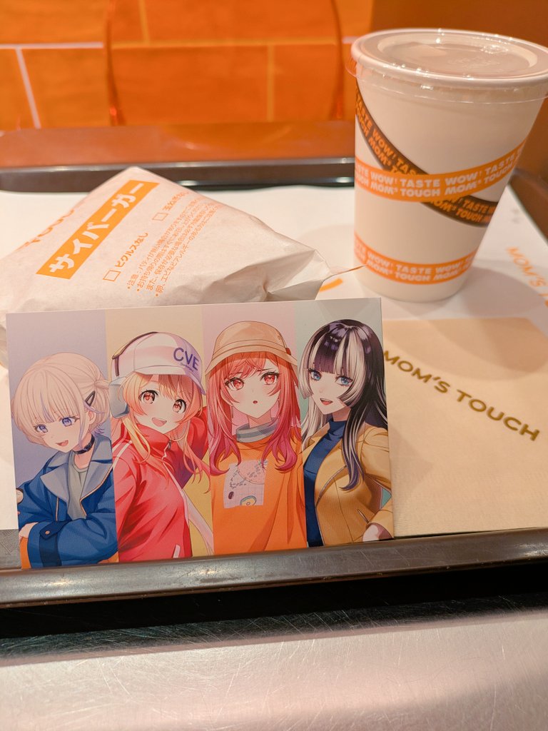 fujinosatuki's tweet image. #ReGLOSS渋谷さんぽ
コンプリートしましたー！🙌🎊
皆の会話を聞きながらいつもはあまり通らない道を歩いたりお店にはいってみたりして楽しかった。
道中アルバムの曲を流してくれるのも良いね！🥰　
また渋谷以外でもやってほしいな。