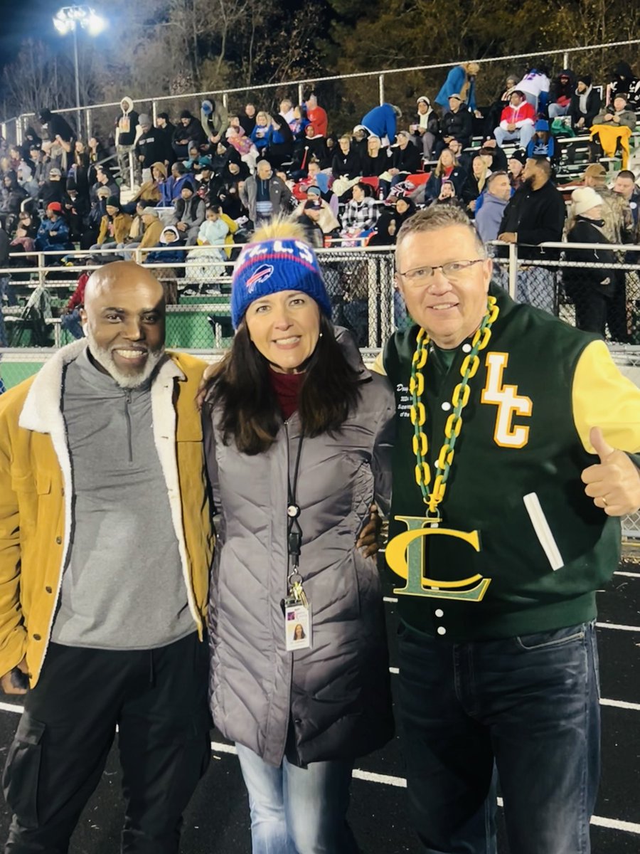 So great to catch up with these two “super”intendents. If you’ve never been to a Louisa Lions football game, it’s the real deal in the jungle!