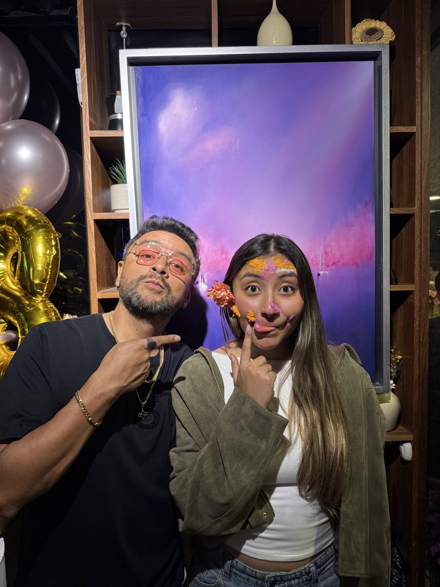 Mi princesa hoy cumple 18 años!!! Alguien me lo advirtió… pronto se crecerá!!  Bendigo tu vida mi bella y preciosa hija.