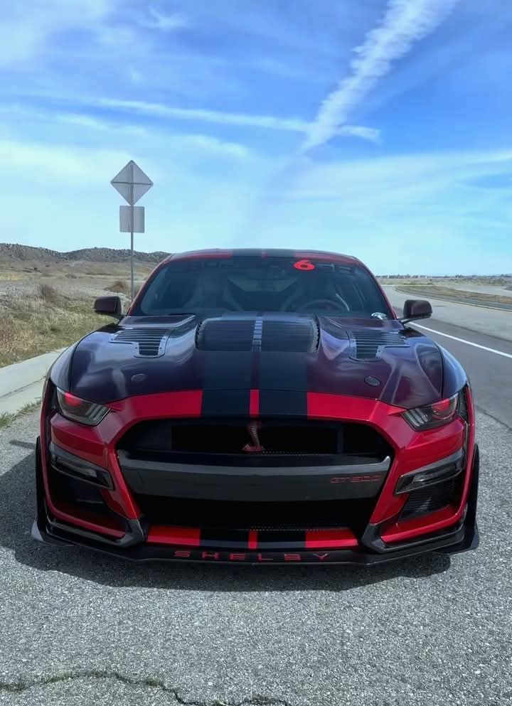 AlejandroJGarza's tweet image. #FrontendFriday 🐎