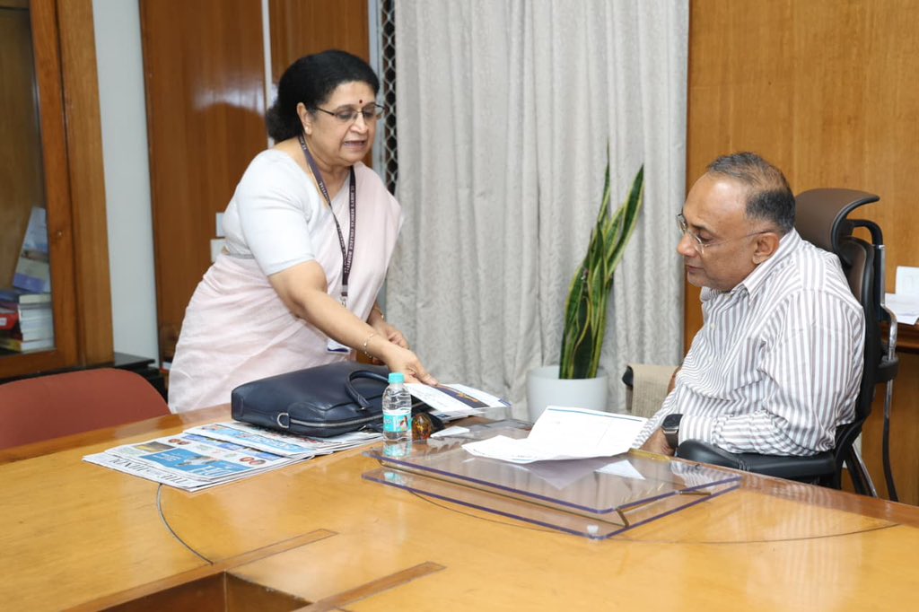 dineshgrao's tweet image. Held a meeting with Dr vijaya &amp;amp; Dr Suhas from st johns medical college regarding Global Autism Disorder convention to be held in Jan 2025.

Autism Spectrum Disorder (ASD) is a lifelong neurodevelopmental condition that affects communication, social interaction, and how…
