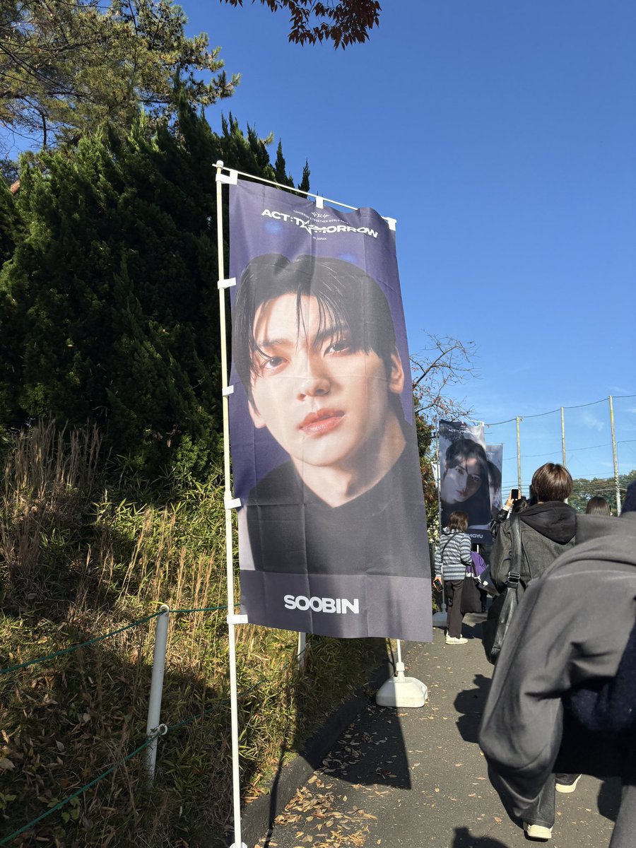 𝒀ྀི tweet media