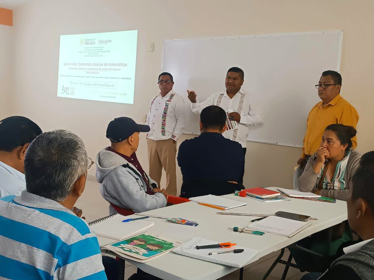 EducGuerrero's tweet image. 📘👩‍🏫 #FormaciónDocente | La Supervisión Escolar 058 en Zitlala realizó el curso–taller “Contenidos Básicos de Matemáticas” para fortalecer las prácticas pedagógicas de maestras y maestros de la Montaña Baja.