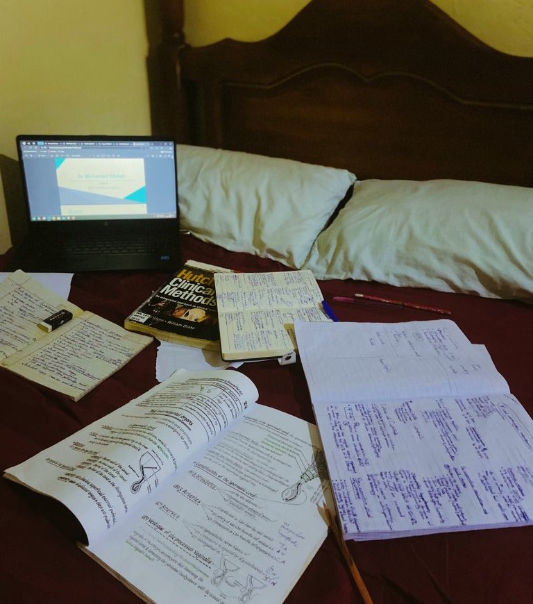 marvin_lule68's tweet image. Half of medical school is reading. The other half is realising you have to read that same topic again.😮‍💨