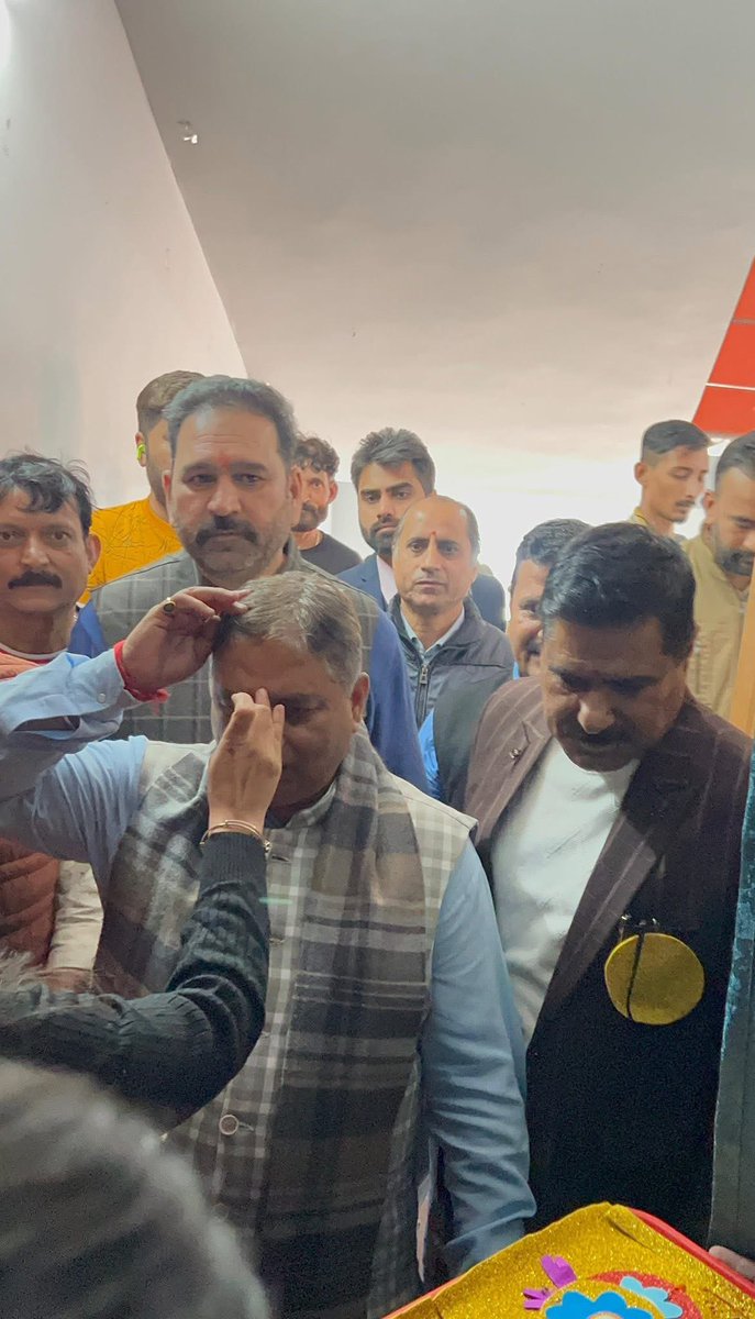 iamsatsharmaca's tweet image. जम्मू के अभिनव थिएटर में आयोजित डिवाइन लाइट सेंट मैरी कॉन्वेंट स्कूल के वार्षिक उत्सव में मुख्य अतिथि के रूप में सम्मिलित होने का सौभाग्य मिला।
विद्यालय परिवार को इस सफल एवं भव्य आयोजन के लिए हार्दिक बधाई और उज्ज्वल भविष्य की शुभकामनाएँ।
नई पीढ़ी की प्रतिभा और ऊर्जा को मंच मिलता…